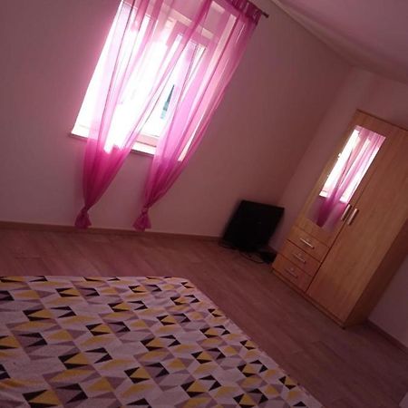 Ferienwohnung Schaefer Murter Exterior foto