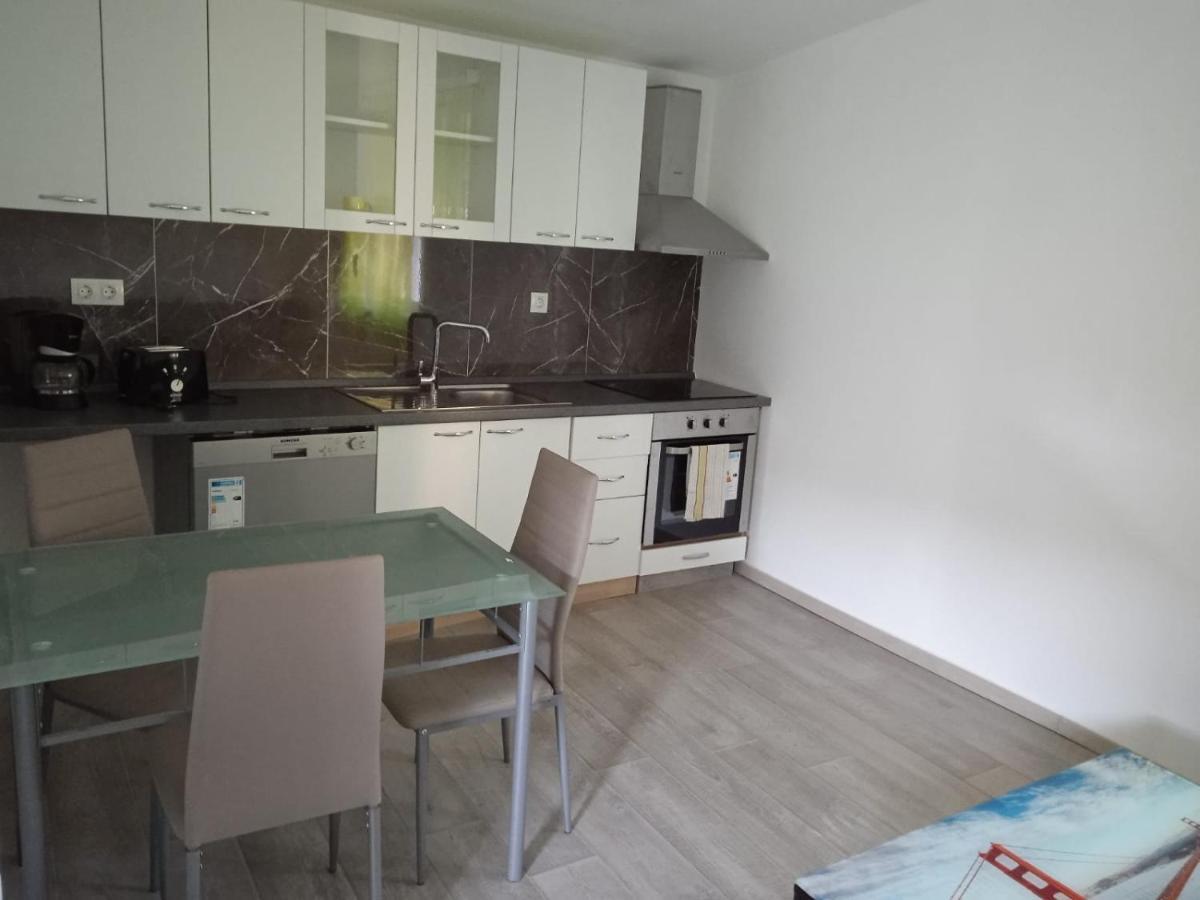 Ferienwohnung Schaefer Murter Exterior foto